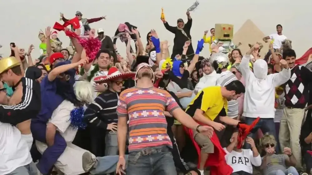 Harlem Shake e 'farmar aura': entenda a nova trend
